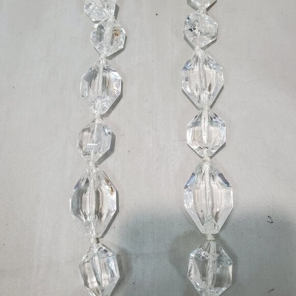 Banana Republic clear, multi-faceted beads necklace - Picture 7 of 7